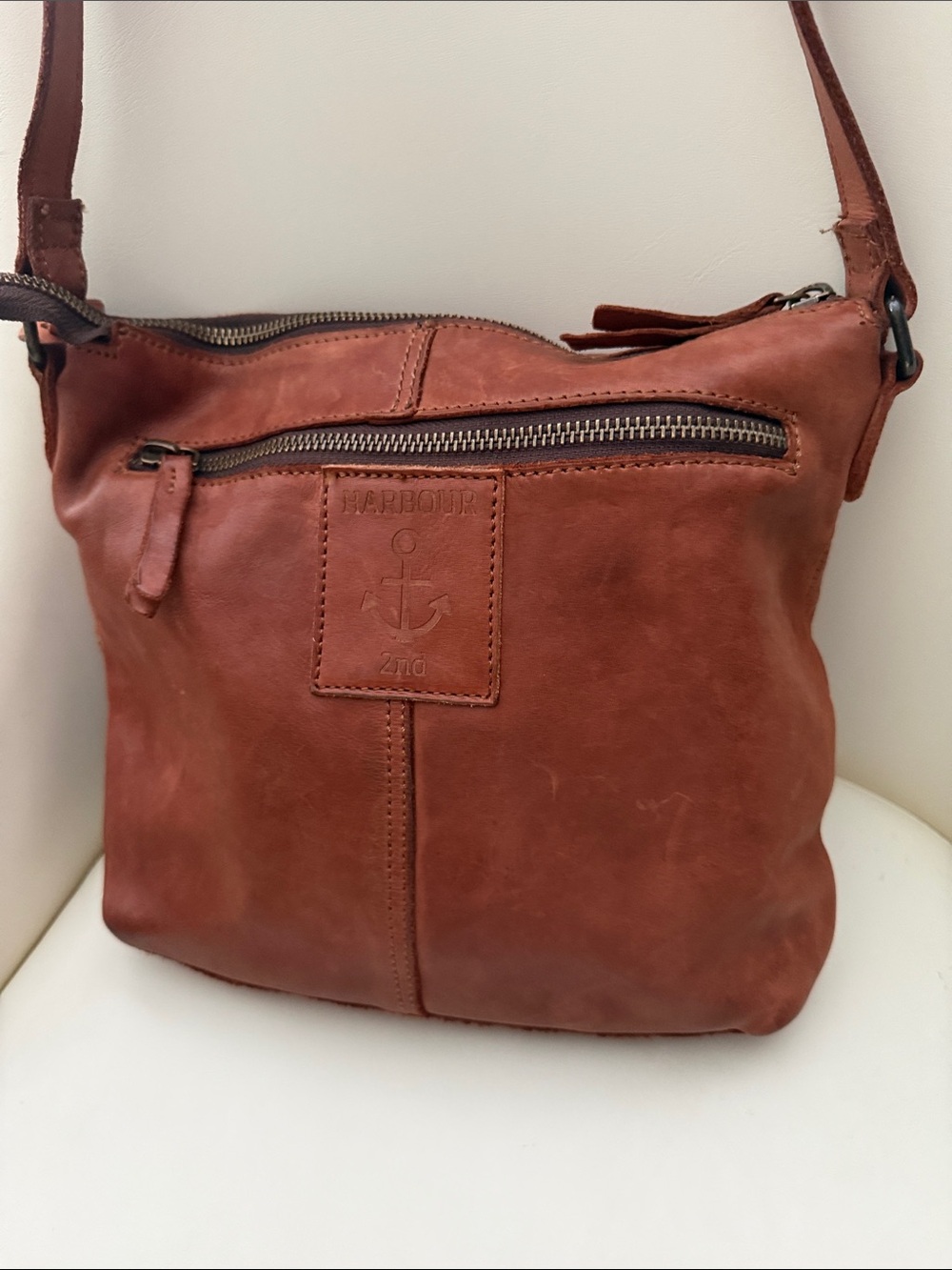 Harbour 2nd Hazel Leather Cognac Brown Crossbody Distressed Messenger Bag 227 - Picture 4 of 14